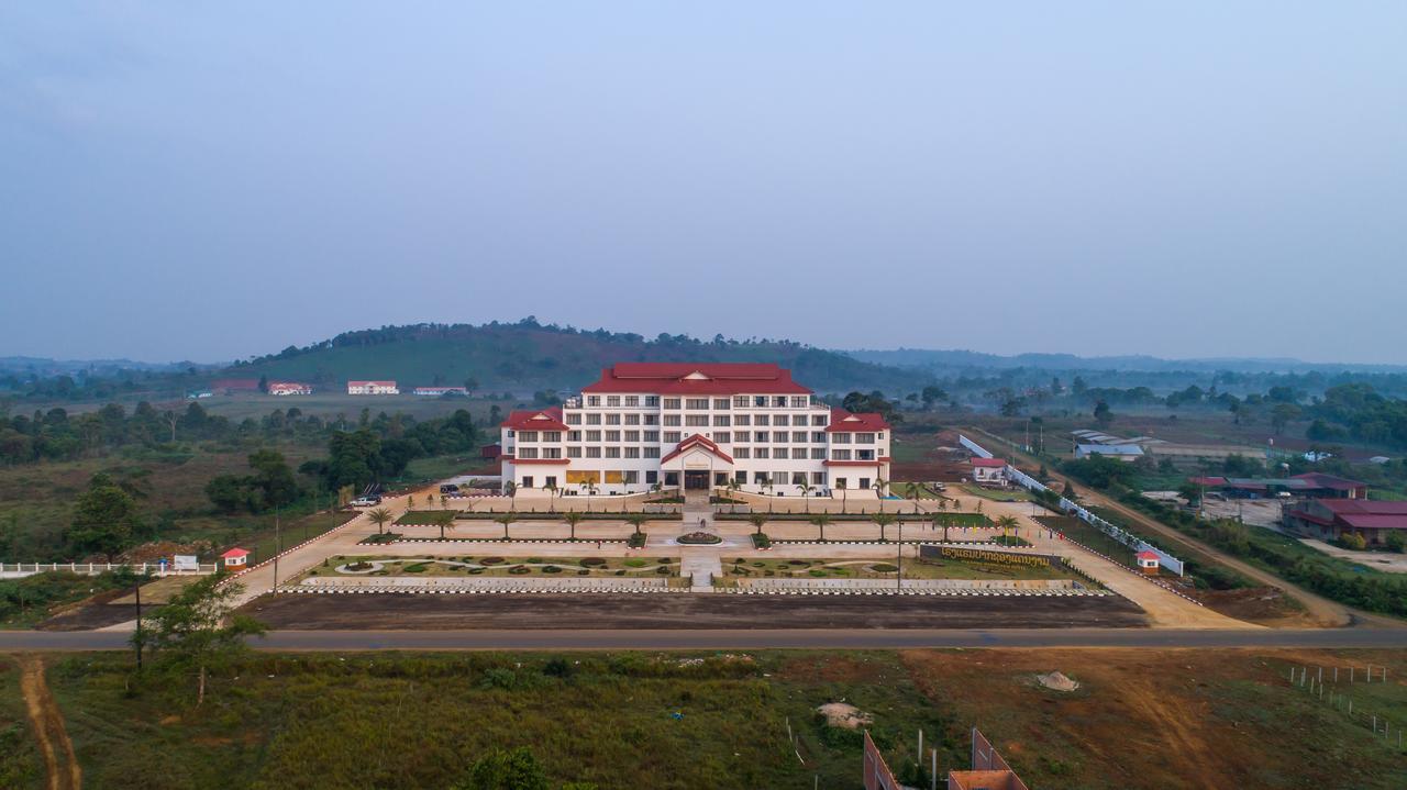 Paksong Danngarm Hotel Exterior foto